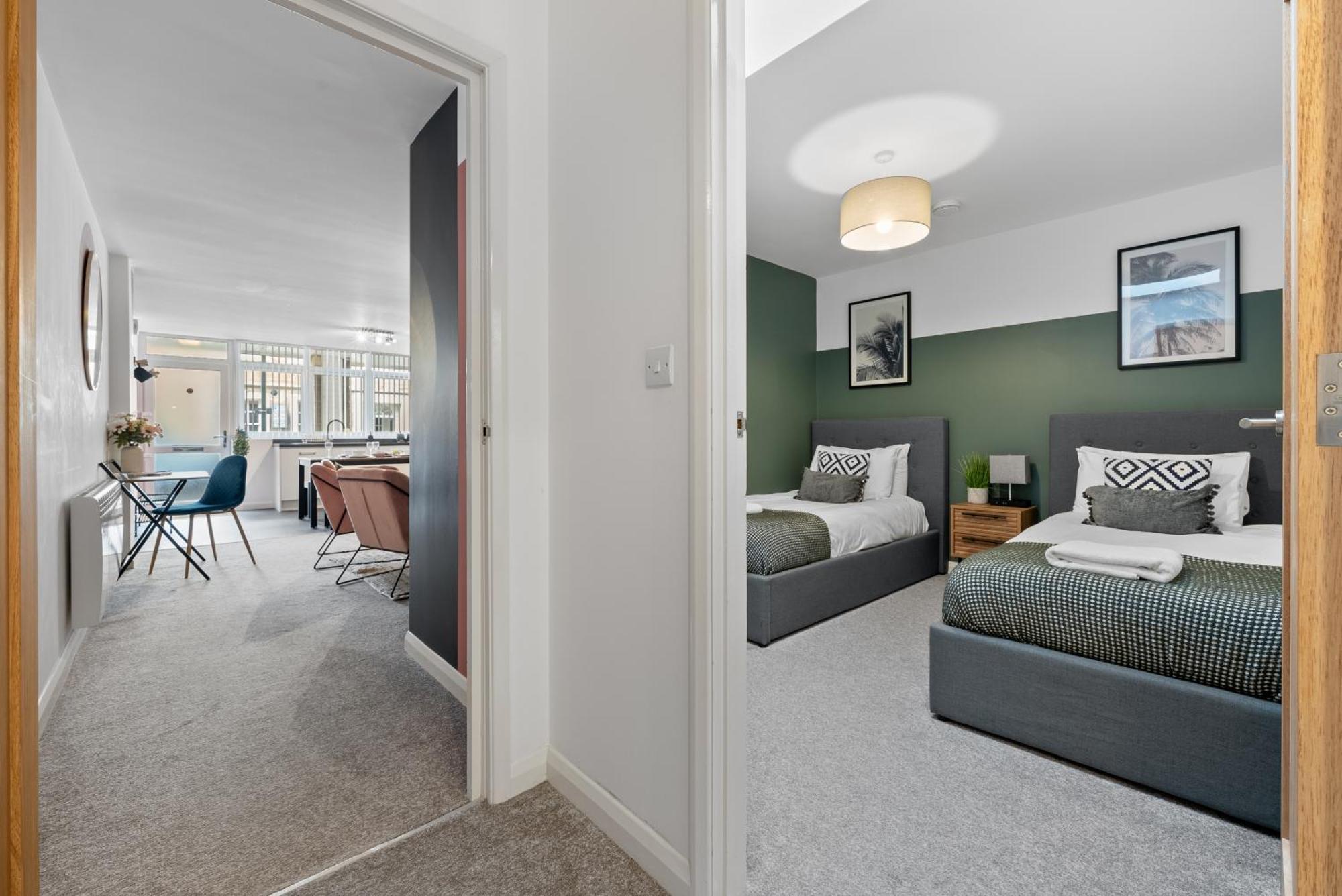 Glevum Lodge - 2 Bedroom Town Centre Apartment Cirencester Exteriér fotografie